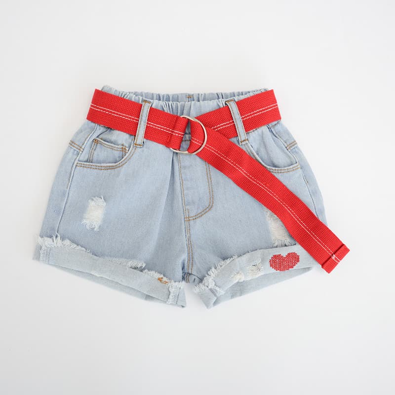 Meninas Shorts verão 2025 novo estilo crianças estilo ocidental bebê Jeans exterior Wear meninas All-Match calças finas