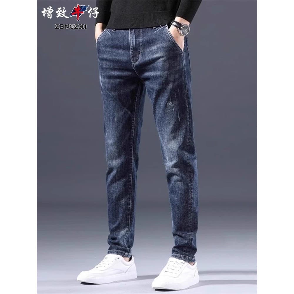 Aumentou Denim juventude Jeans masculino fino-ajuste pés pequenos 2026 verão novo estilo oficial High-End calças comprid