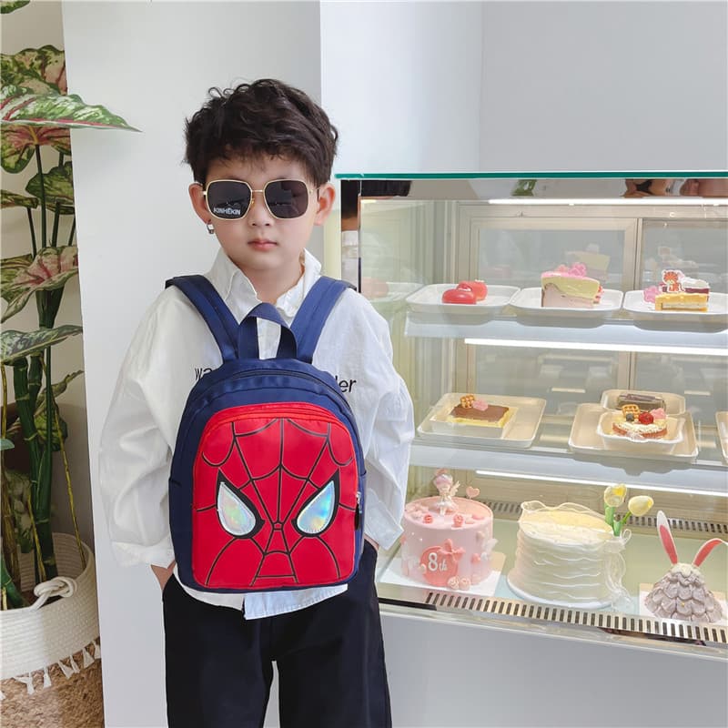 Legal menino mochila mochila pequena saco de viagem dos desenhos animados leve viagem jardim de infância bebê bonito sac