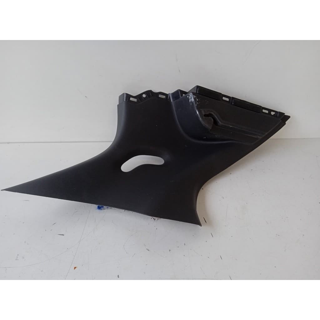 Acabamento Coluna Porta Malas Esq. Ford Ka Se 2019 2020 Hatc