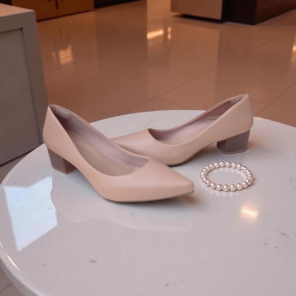 Scarpin Feminino BIA em Napa – Salto Bloco 5cm | Conforto, Estilo e Elegância da Moda Feminina