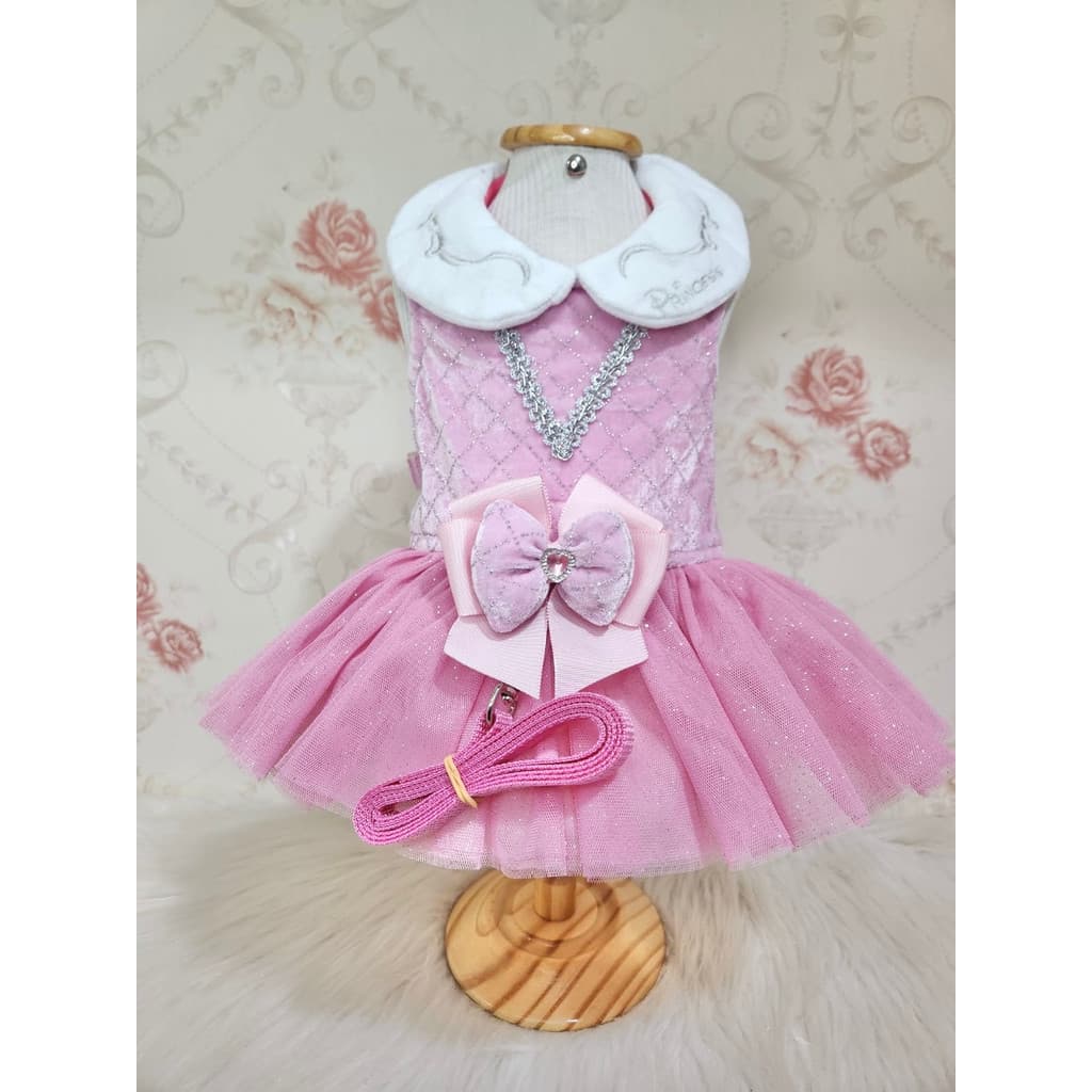 Vestido Peitoral Aurora Real para cachorro (acompanha guia)