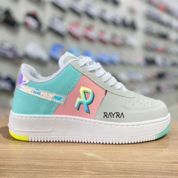 Tênis Holográfico Feminino Casual Caminhada Academia 34 a 39 Muito Barato 50%OFF