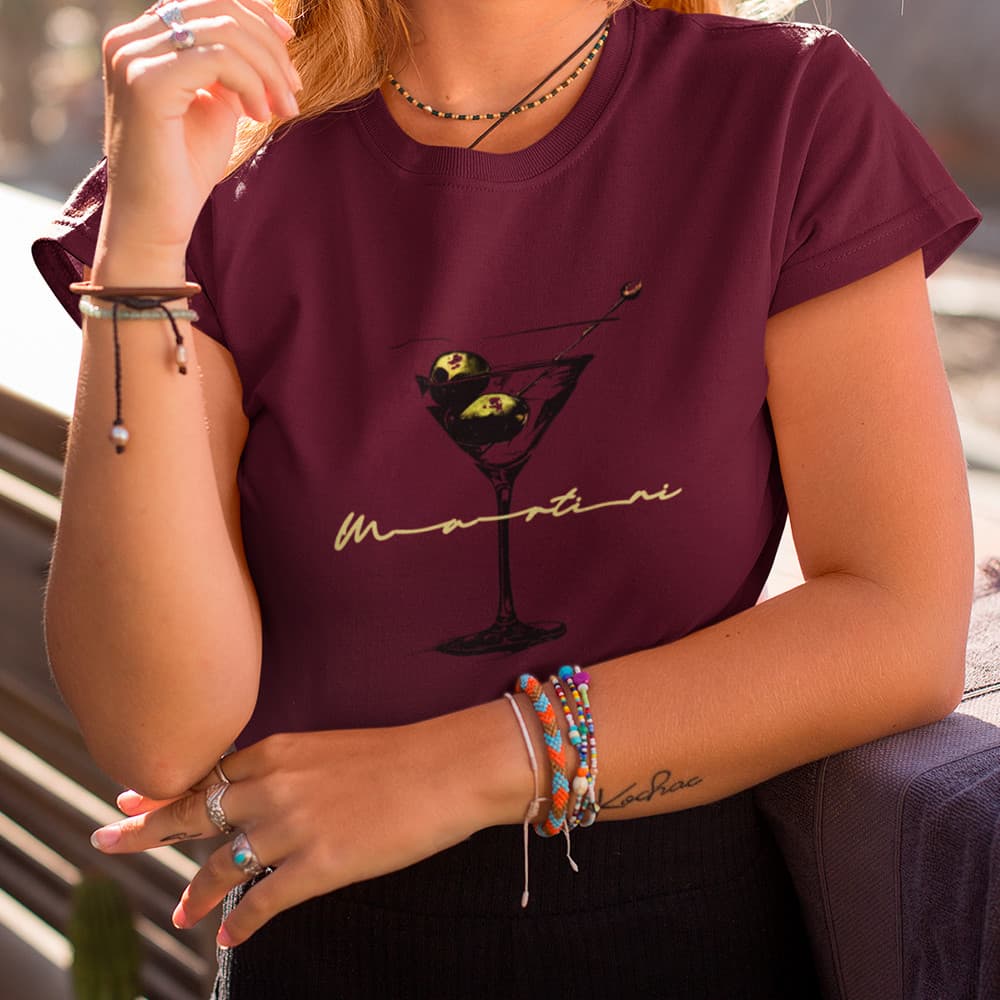 Camiseta Martini taças retrô vintage fashion drink elegante bar festa feminina moderna 100% Algodão.