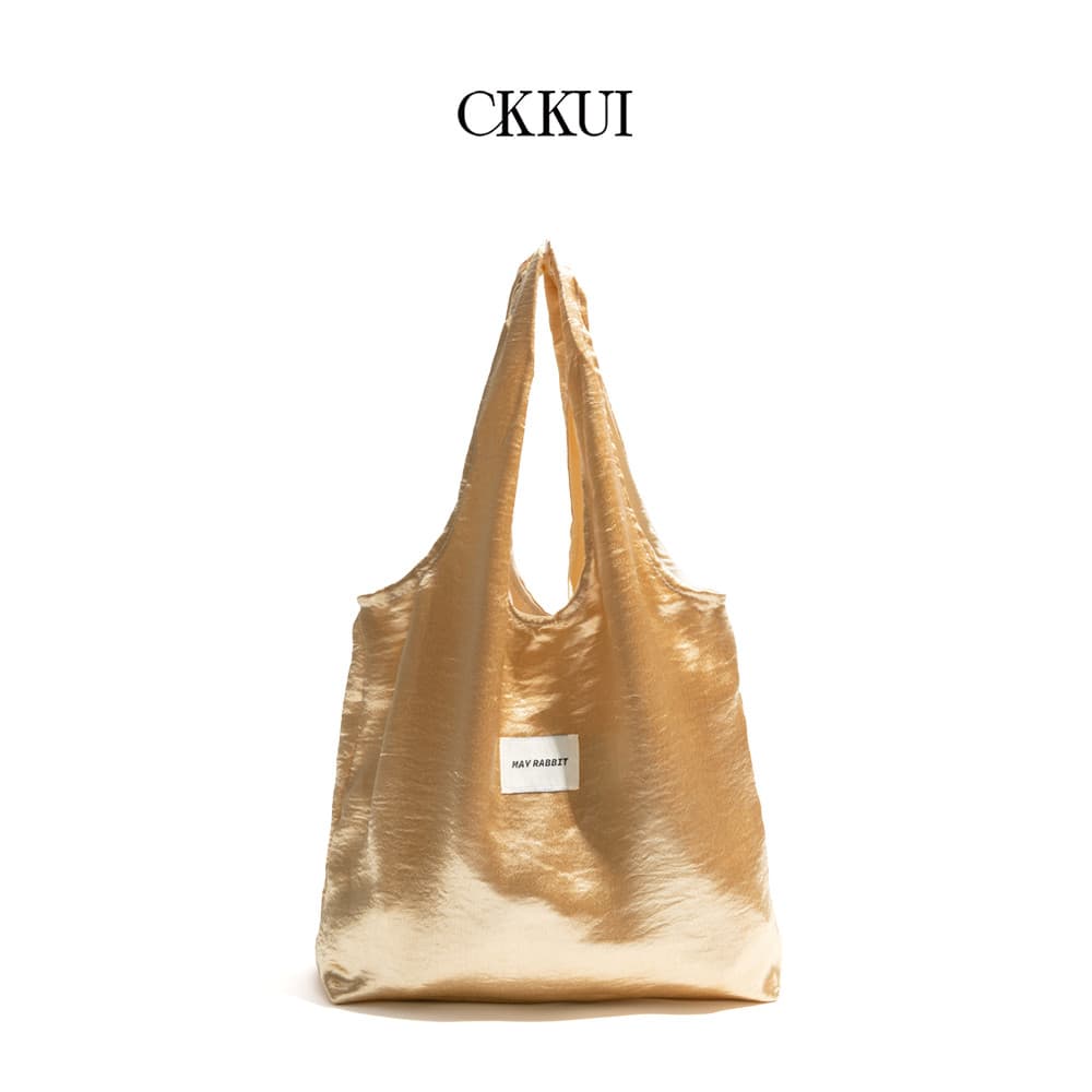 CKKUI Nicho de cetim de alto brilho Bolsa Casual feminina estilo 2025 início do verão Bolsa de ombro de grande capacidad