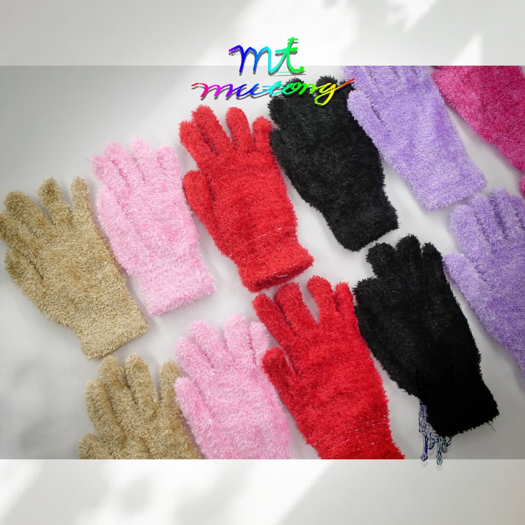 Luva Térmica Quentinha Adulto ou Juvenil Peludinha feminina Para Frio Intenso Outono Inverno/3146