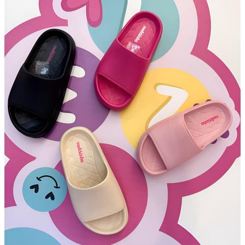 Chinelo infantil menina  Slide Molekinha Nuvem Anatômico
