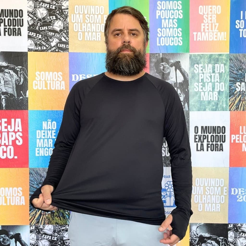 Camiseta Basicamente Manga Longa Performance