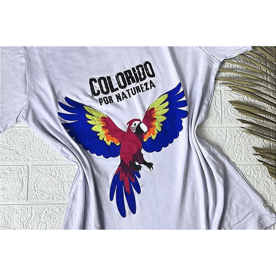 Camiseta Feminina Arara Colorida Estampa Tropical Natureza Brasileira 100% Algodão Lançamento
