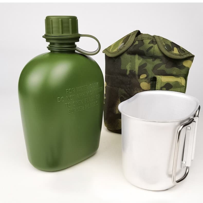 Kit 3 PCS Cantil Portátil 1L para Camping  COM Bolsa Portátil Para Garrafa de água+Copo de Alumínio