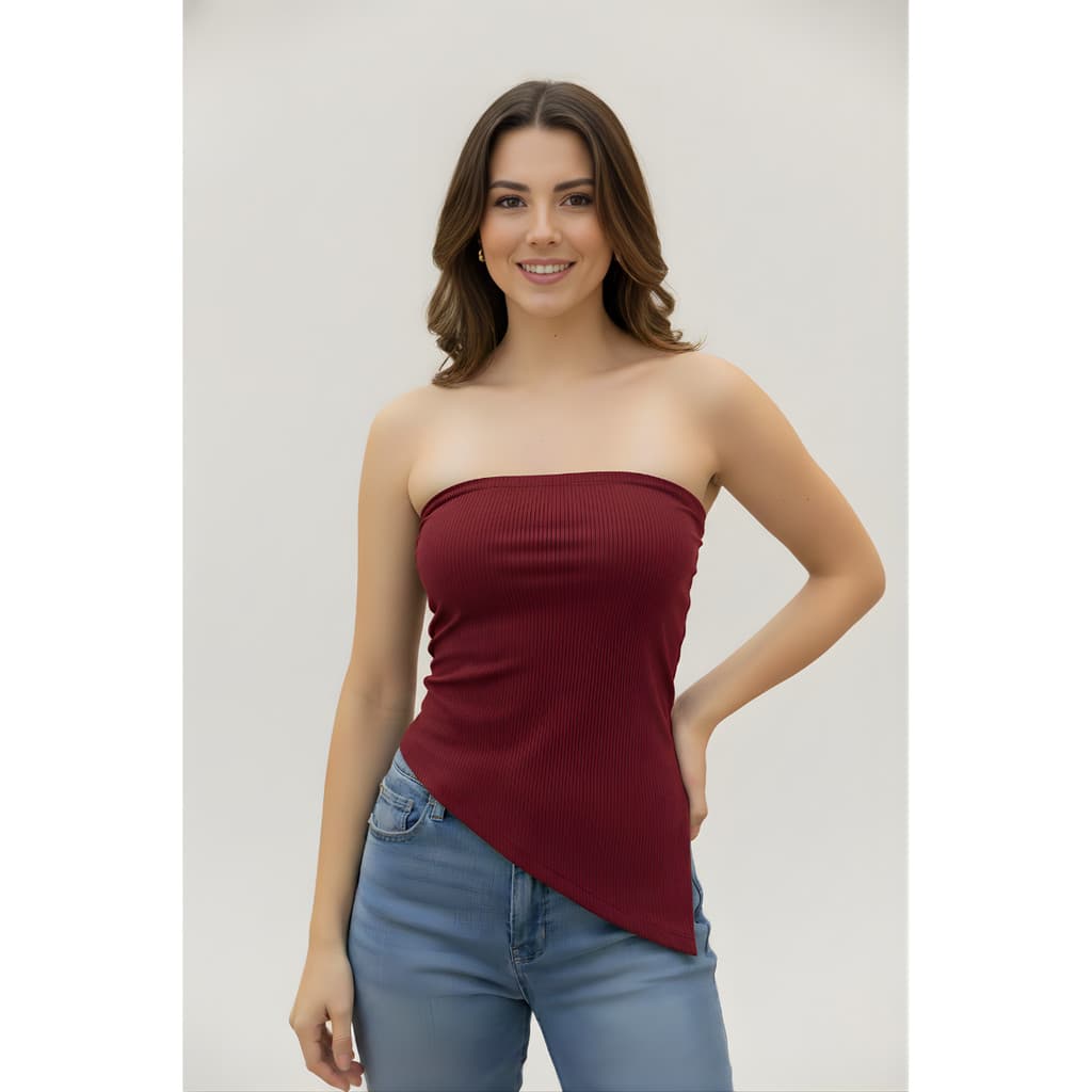 Blusa Tomara que Caia Assimétrica em Malha Canelada