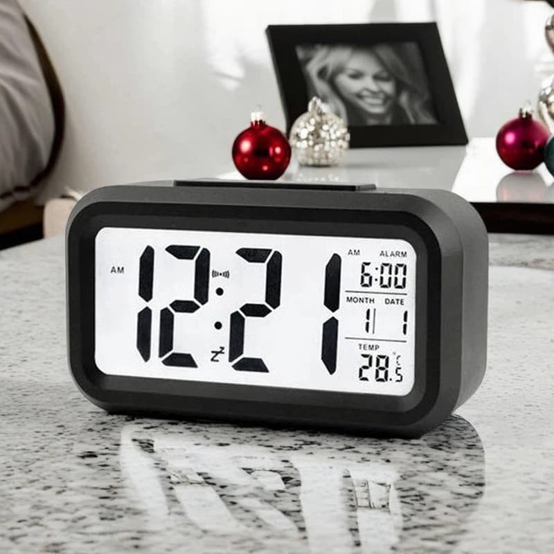 Mini Relógio Digital LED Despertador Pequeno Aparelho Acorda Alarme Temperatura Viagem Bolsa Som