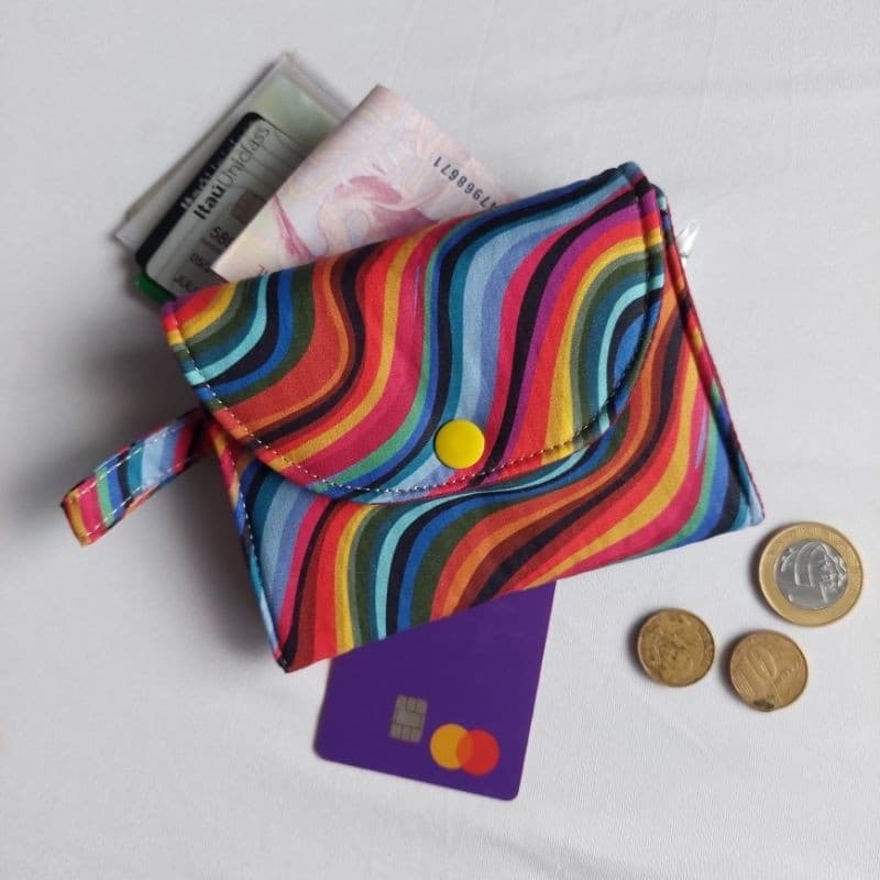 Mini Carteira Lua Feminina Artesanal em tecido - bolso com zíper e sanfonada