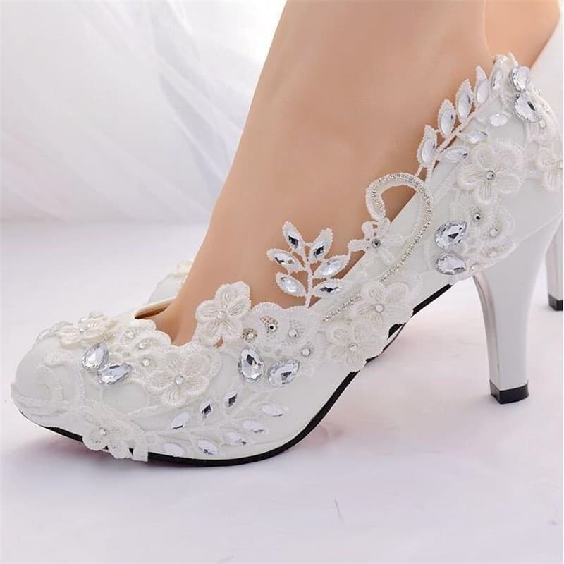 EGS3 2023 Novos Sapatos de Salto Alto Brancos para Noivas Elegantes e Luxuosas Sandálias Femininas TKR7