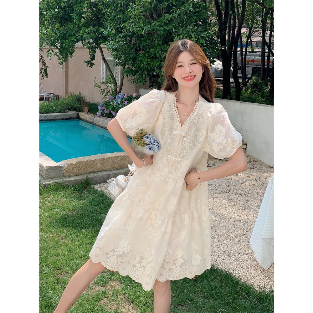 Branco novo estilo chinês melhorado estilo chinês vestido feminino verão 2025 novo estilo pequeno bordado indústria pesa