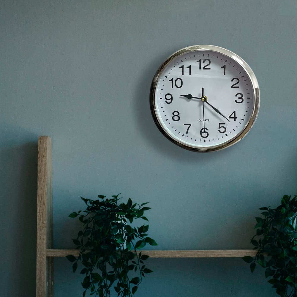 Relógio de Parede Pequeno de Decoração Prata YN Clock