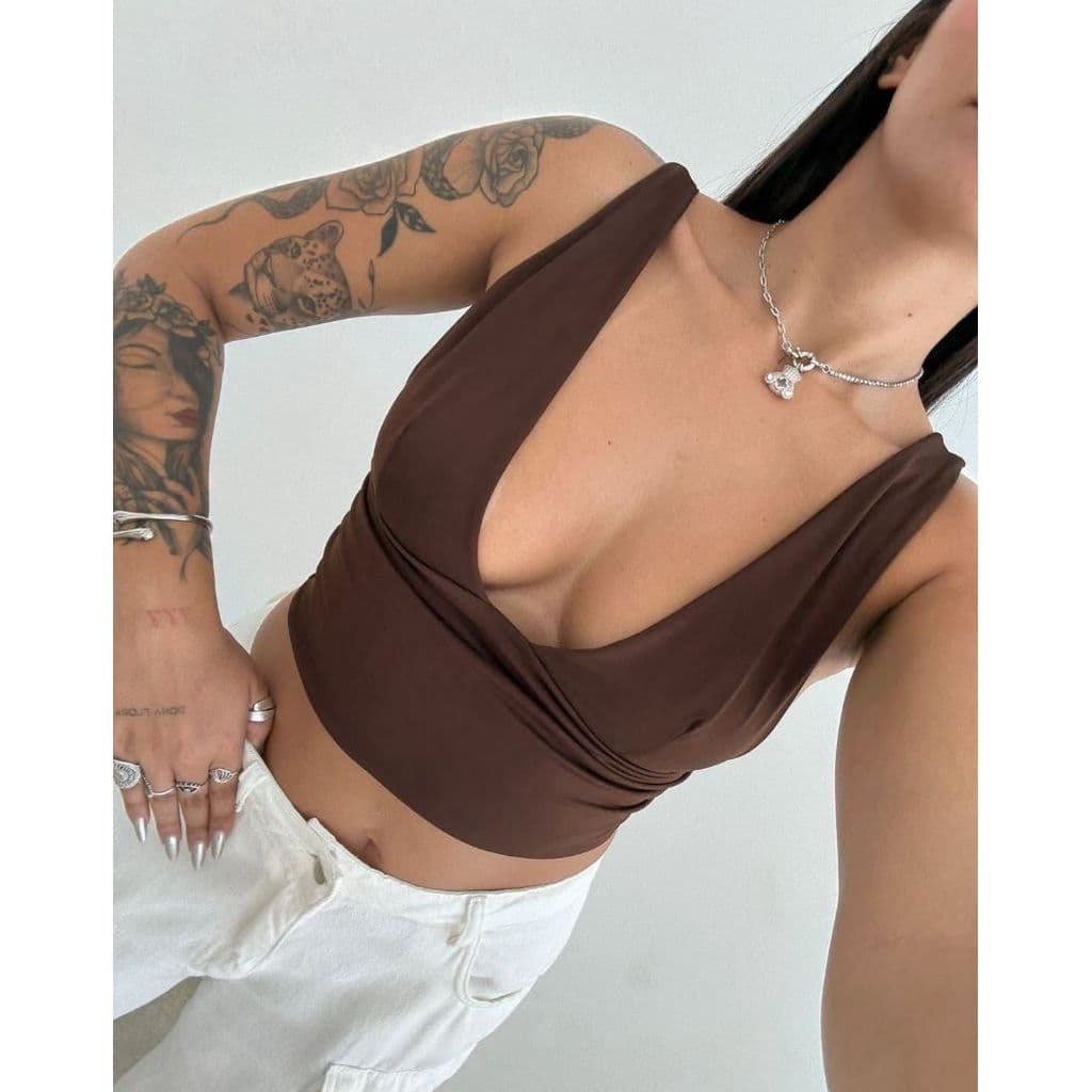 cropped feminino, cropped azul, cropped decote v, cropped moderno, cropped estiloso, moda feminina, cropped básico.