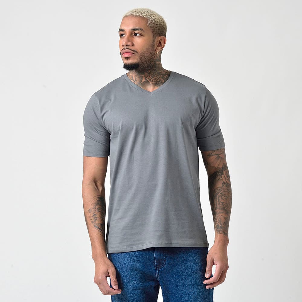 Camiseta Masculina Manga Curta Algodão Lisa Chumbo Gola V