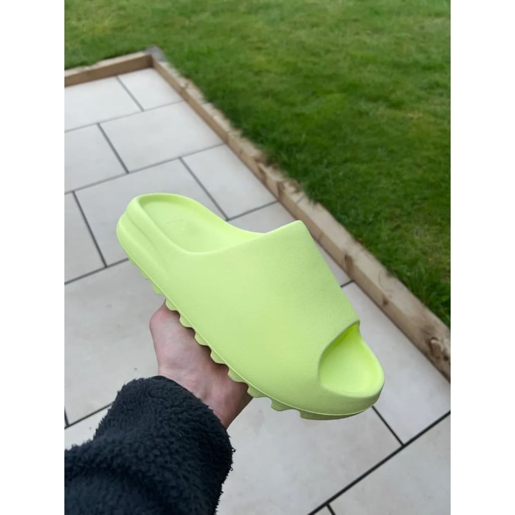 Chinelo Sandalia Slide estilo nuvem Masculino e Feminino - Estiloso, Confortável