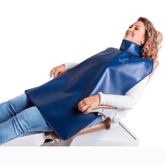 AVENTAL ADULTO PARA PROTEÇÃO RADIOLOGICA TAM 76CMX60CM COM PROTETOR DE TIREOIDE 0,25MM AZUL MARINHO N MARTINS