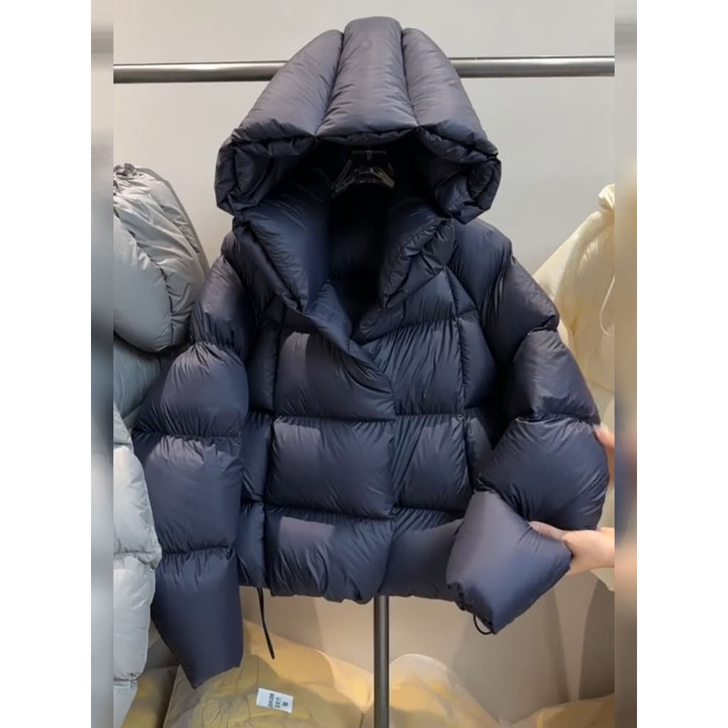 Único Super bonito azul marinho curto jaqueta feminina inverno 2025 novo estilo estilo coreano pequeno pão jaqueta
