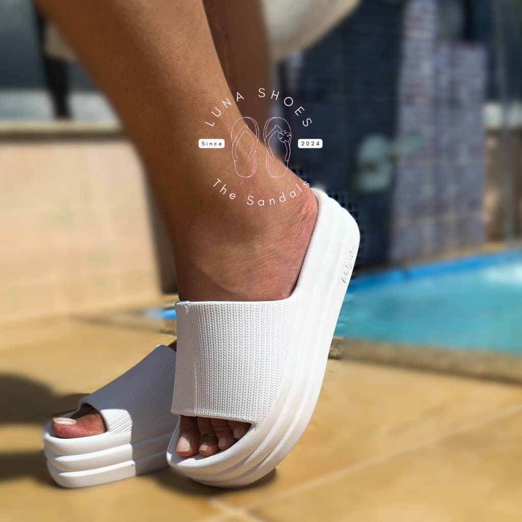 Plataforma Nuvem Chinelo Feminino Sola Alta 5cm Anabela Slide