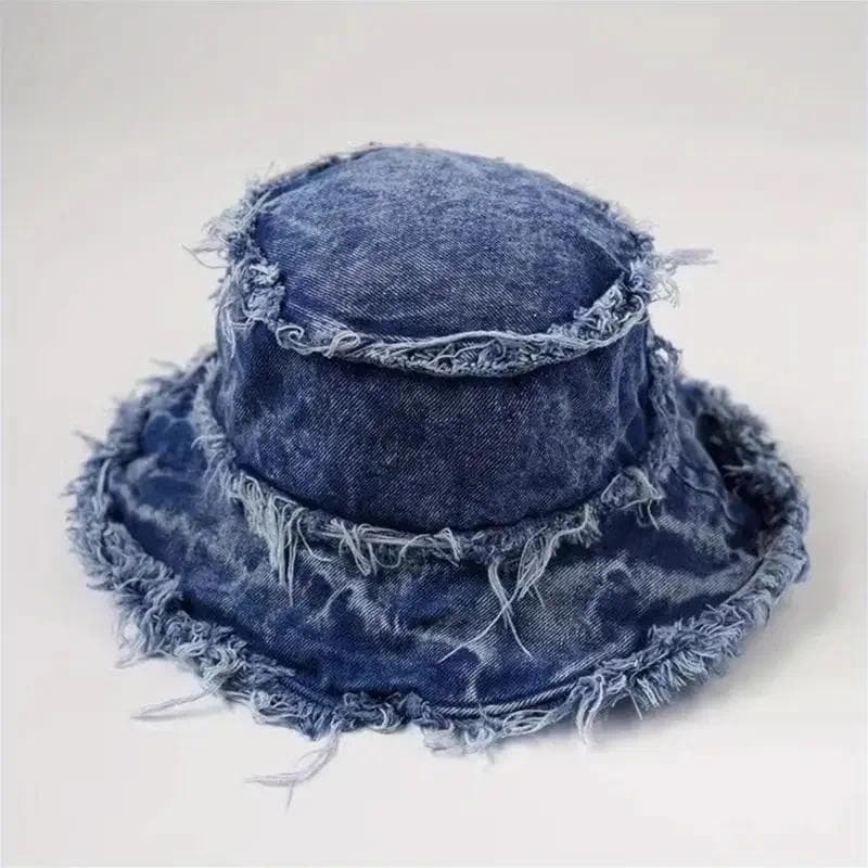Chapéu Bucket Unissex de Denim com Aba Desfiada e Bordado de Letras, Estilo Casual e Versátil, Leve, para Mulheres e Hom
