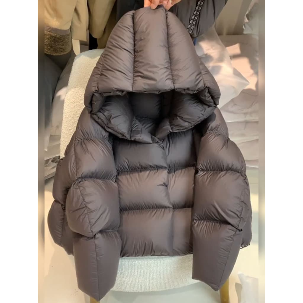 Único Super bonito cor de café curto para baixo jaqueta feminina inverno 2025 novo estilo estilo coreano pequeno pão jaq