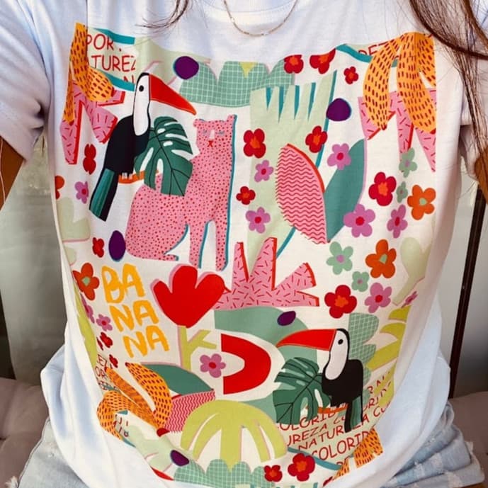 T-shirt Feminina Estampada Tropical Tucanos Onça Colorida Moda Verão Casual