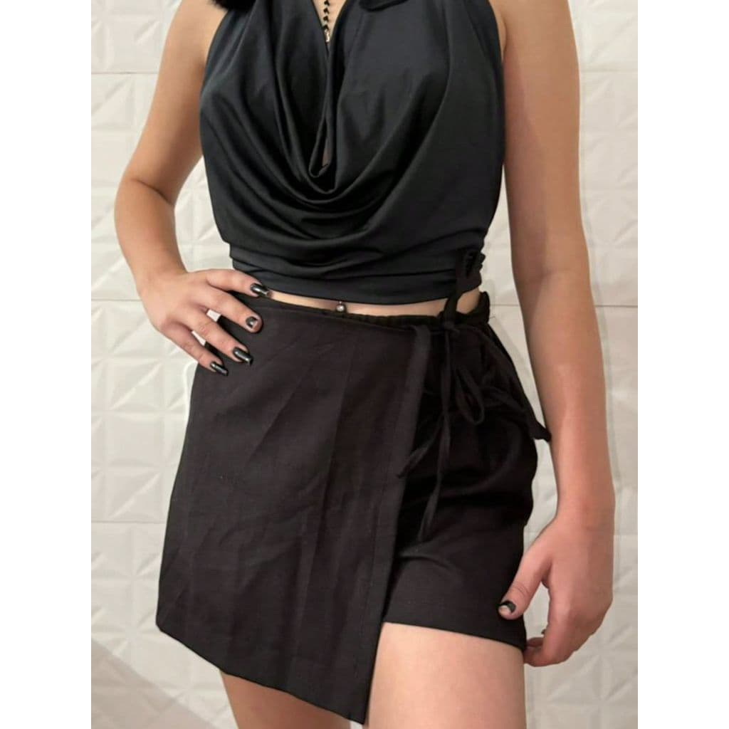 Short Saia em linho, com elastico atrás, festa,confortavel, preto, cru, verde menta, terra, Cruzado Nó Férias  Praia