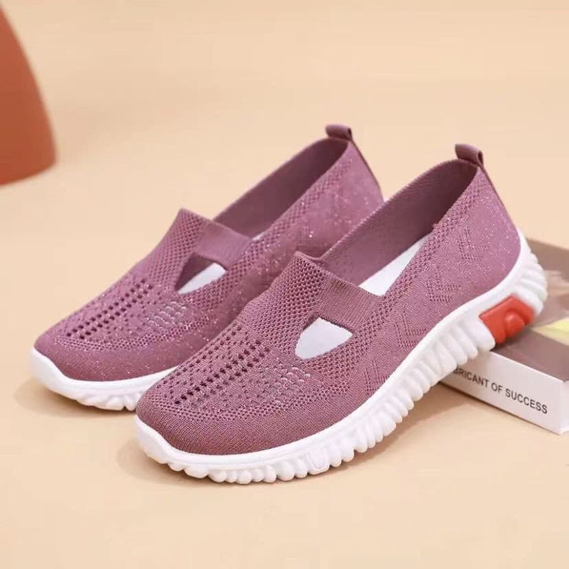 Adequado para sapatos femininos idosos de pequim primavera verão Casual respirável antiderrapante sola macia sapatos de