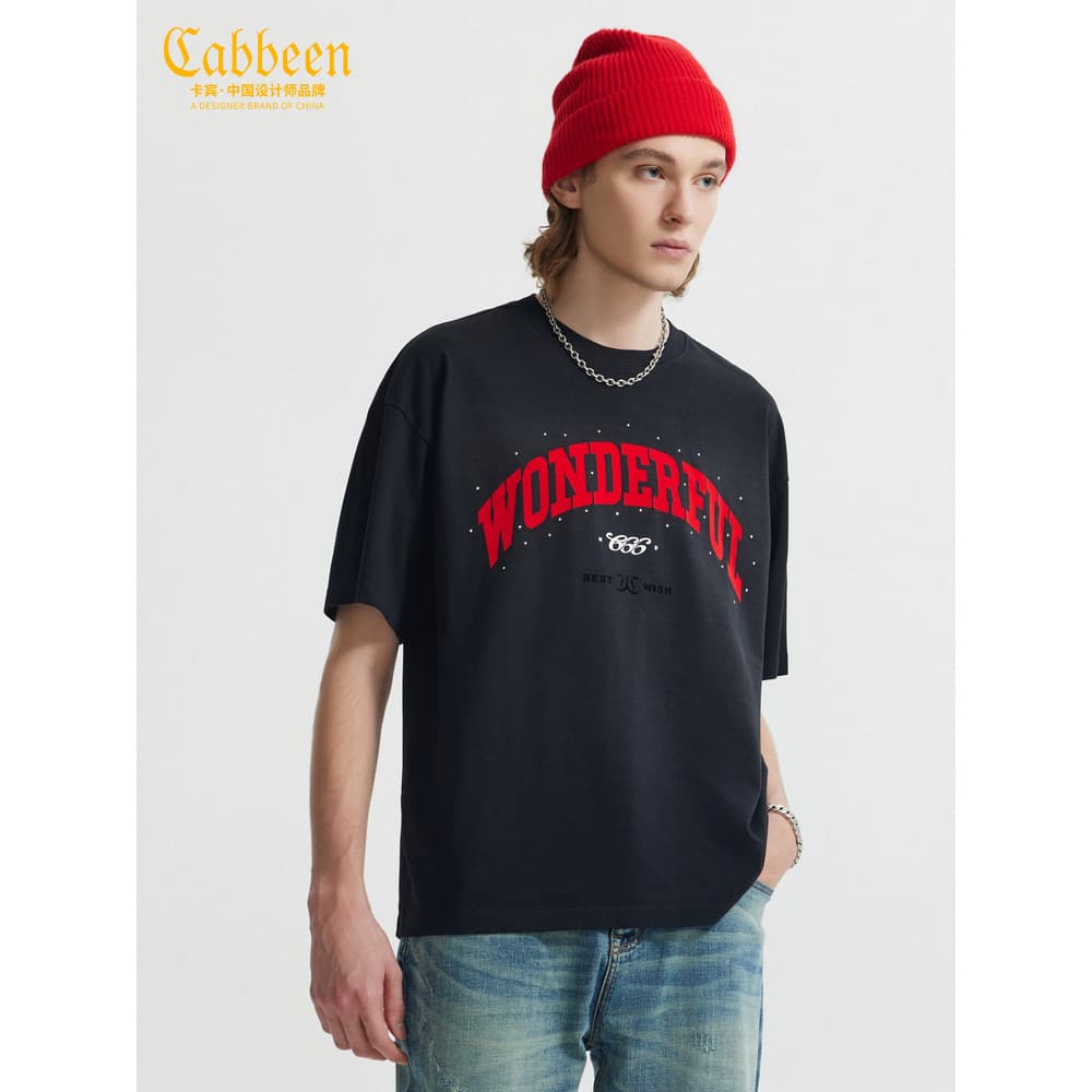 [Mesmo estilo em shopping] Kabin Roupas masculinas Padrão Elementos Lavagem Artesanato Camiseta de manga curta Verão Nov