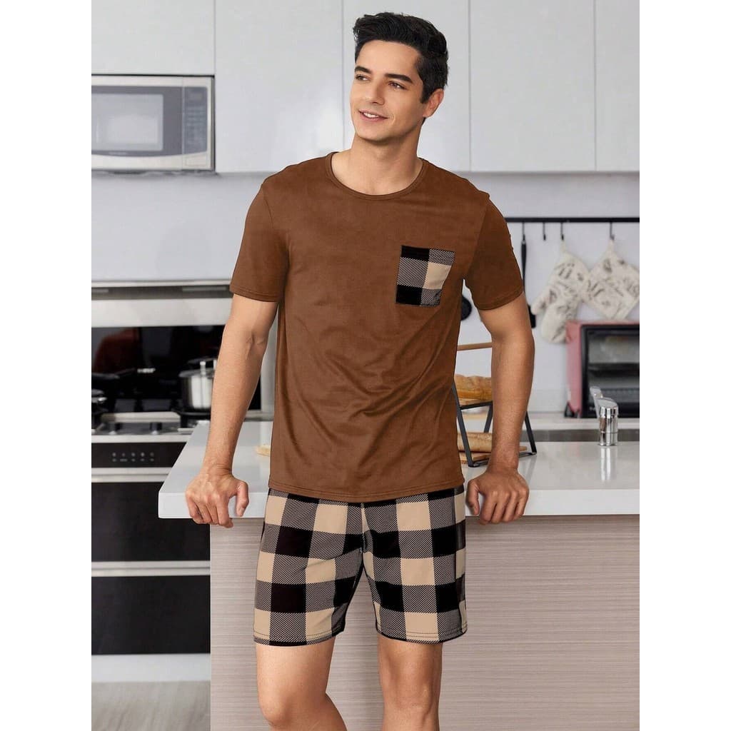 Conjunto de pijama xadrez Casual masculino, camiseta e Shorts com gola redonda, bolsos superiores são impressos aleatori