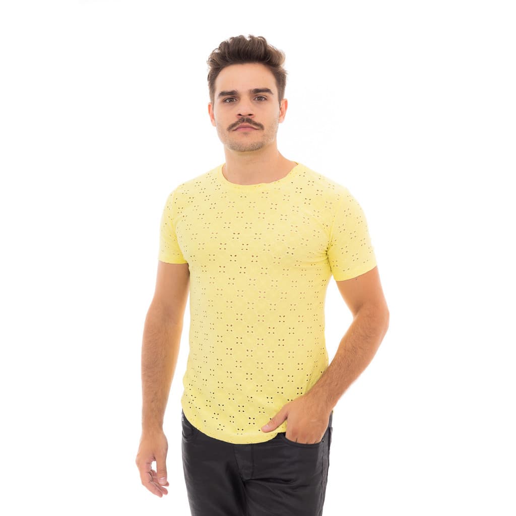 Camiseta Masculina AmarelaEstilosa | Tecido Perfurado Vazado | Gola Canoa Slim Fit