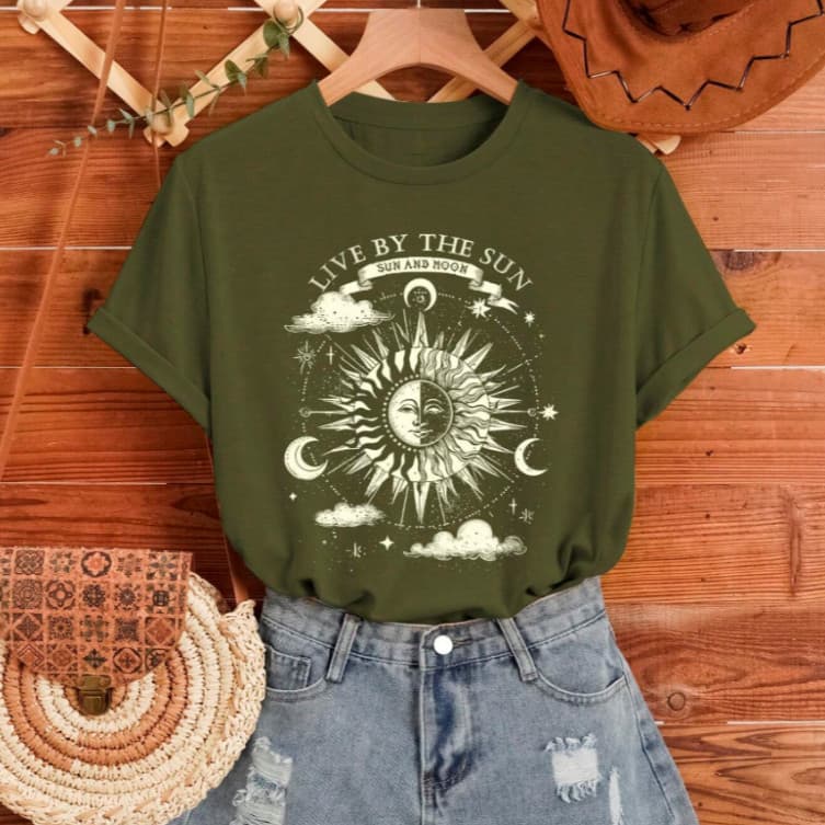 Camiseta Feminina T-shirt  Live by the Sun