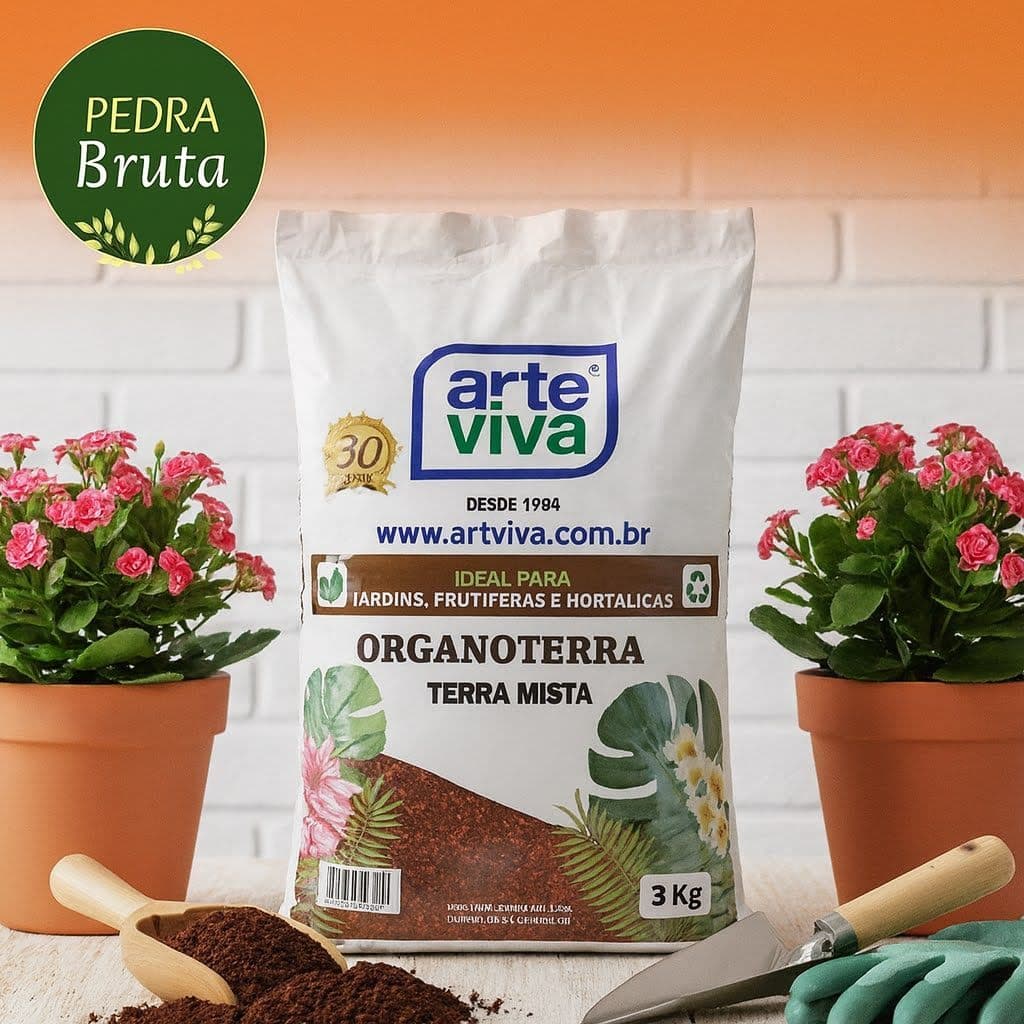 Terra vegetal  Adubada 10kg Terra Mista Ideal Para Jardins Frutíferas Horta