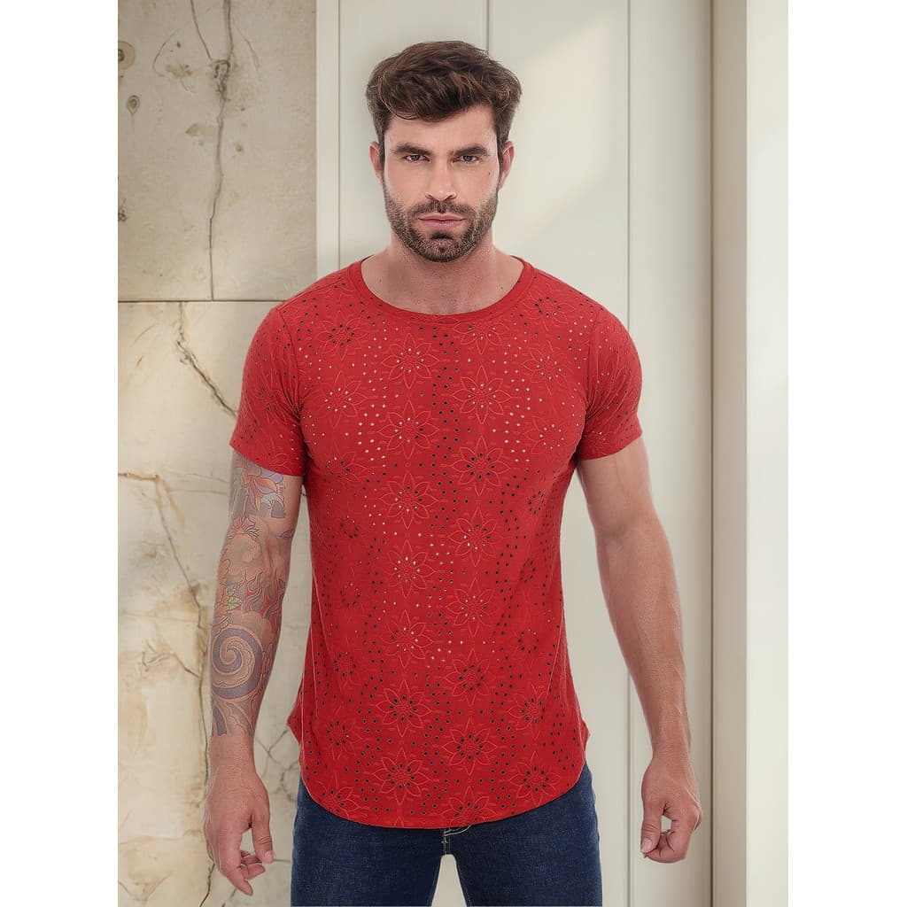 Camiseta Masculina Premium Vermelha com Estampa Vazada a Laser | Moda Balada/Casual