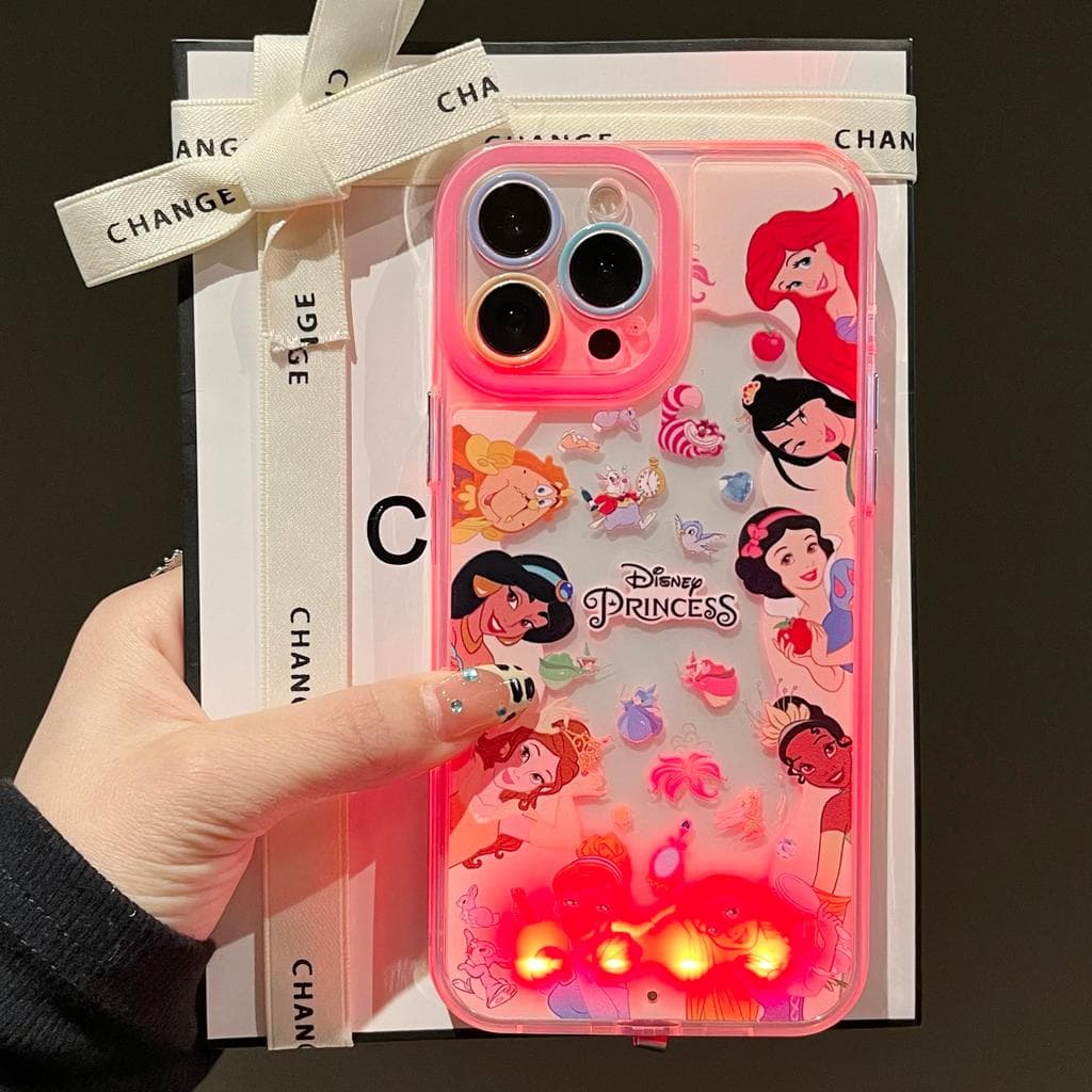 Capa de iPhone com LED Brilhante, Design Exclusivo da Hello Kitty para o Ano Novo, Desenho Animado Fofo, Controle de Luz