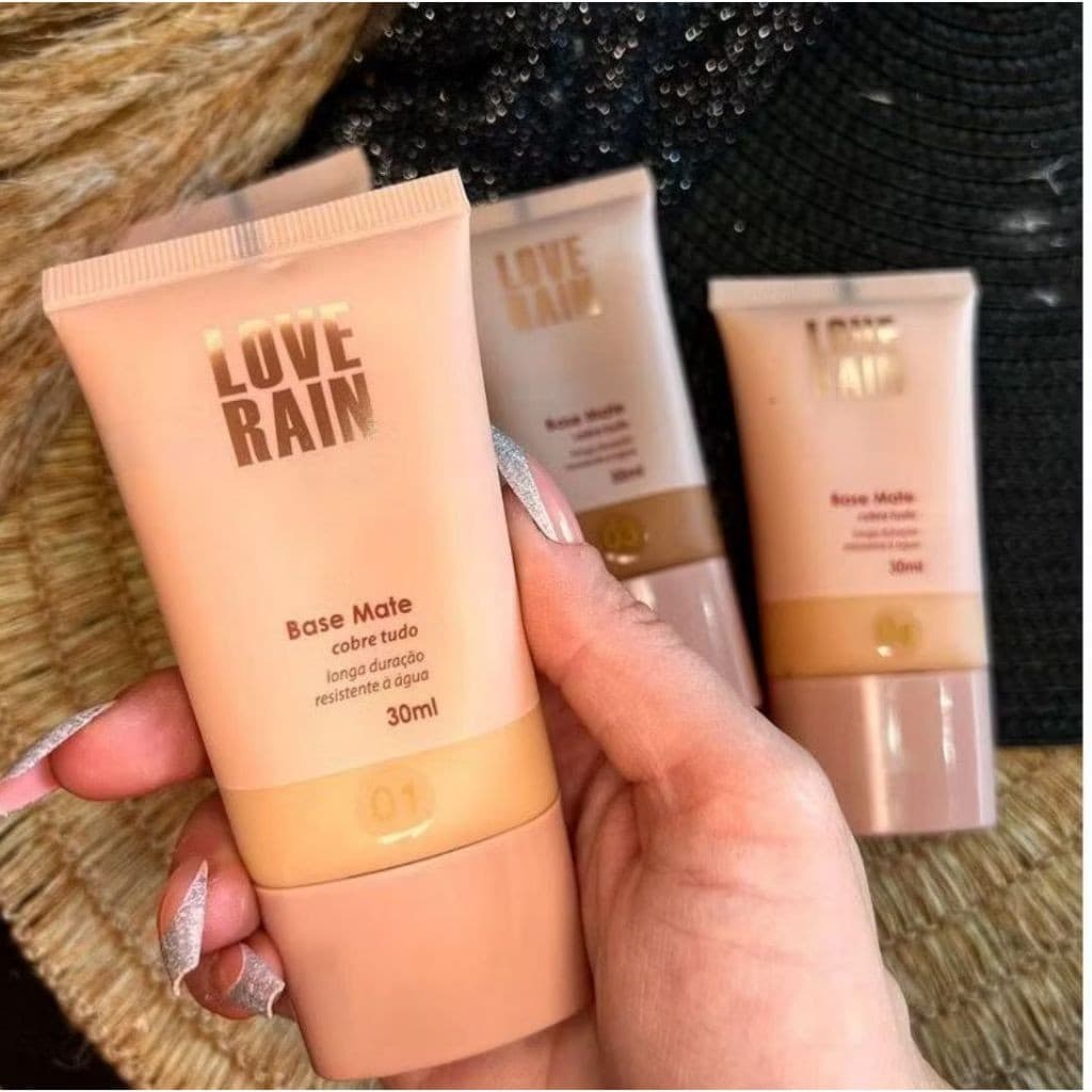 Base Líquida Matte Love Rain – Alta Cobertura, À Prova D’Água e Longa Duração
