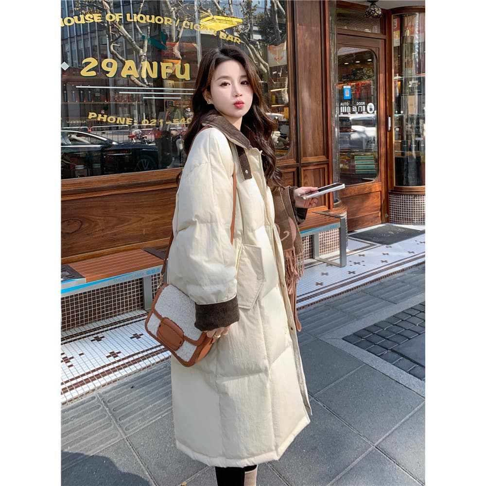 Jaqueta feminina inverno 2025 novo estilo High-End sentimento frito rua pequeno Design estudante pão jaqueta grosso médi