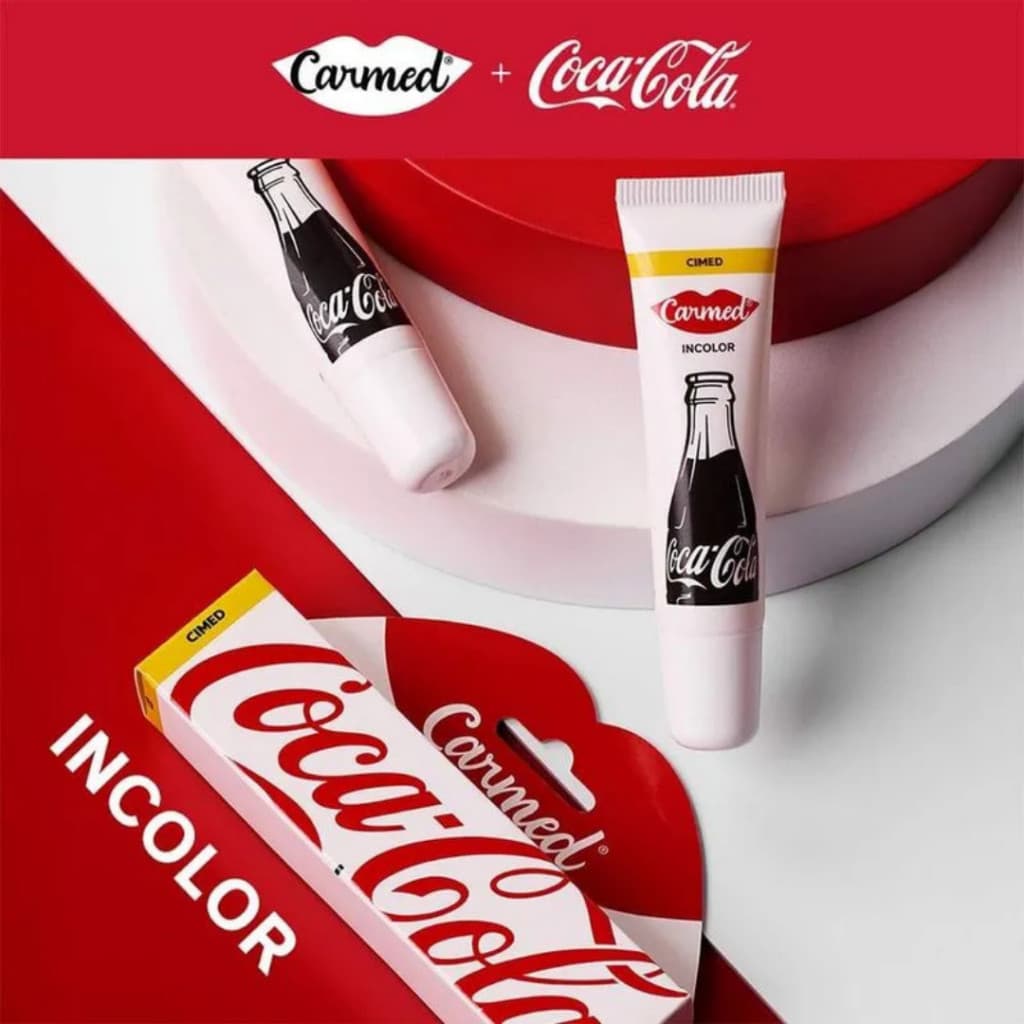 Hidratante Labial Carmed Coca-Cola refrescante e incolor