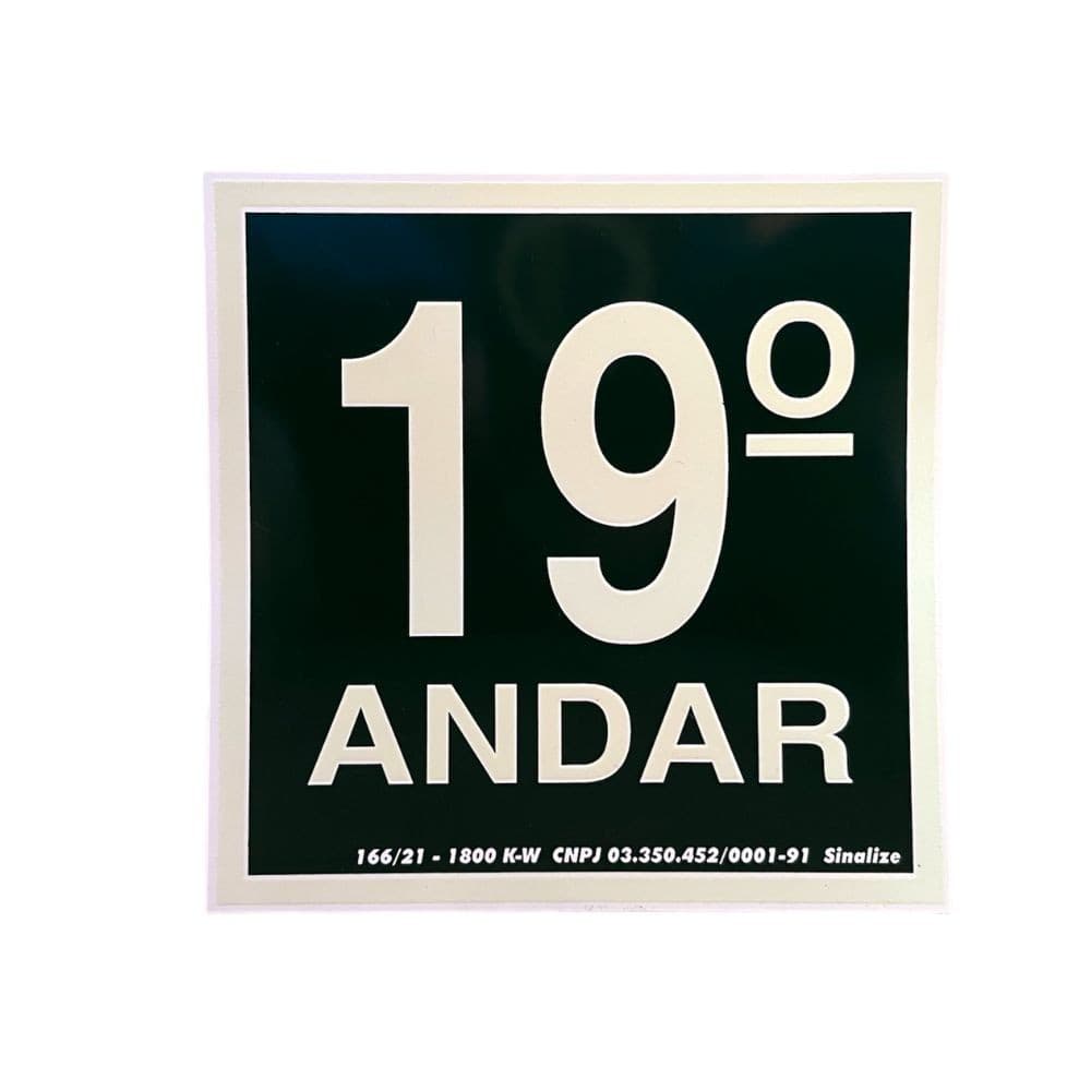 Placa Fotoluminescente 15x15cm 19° Andar