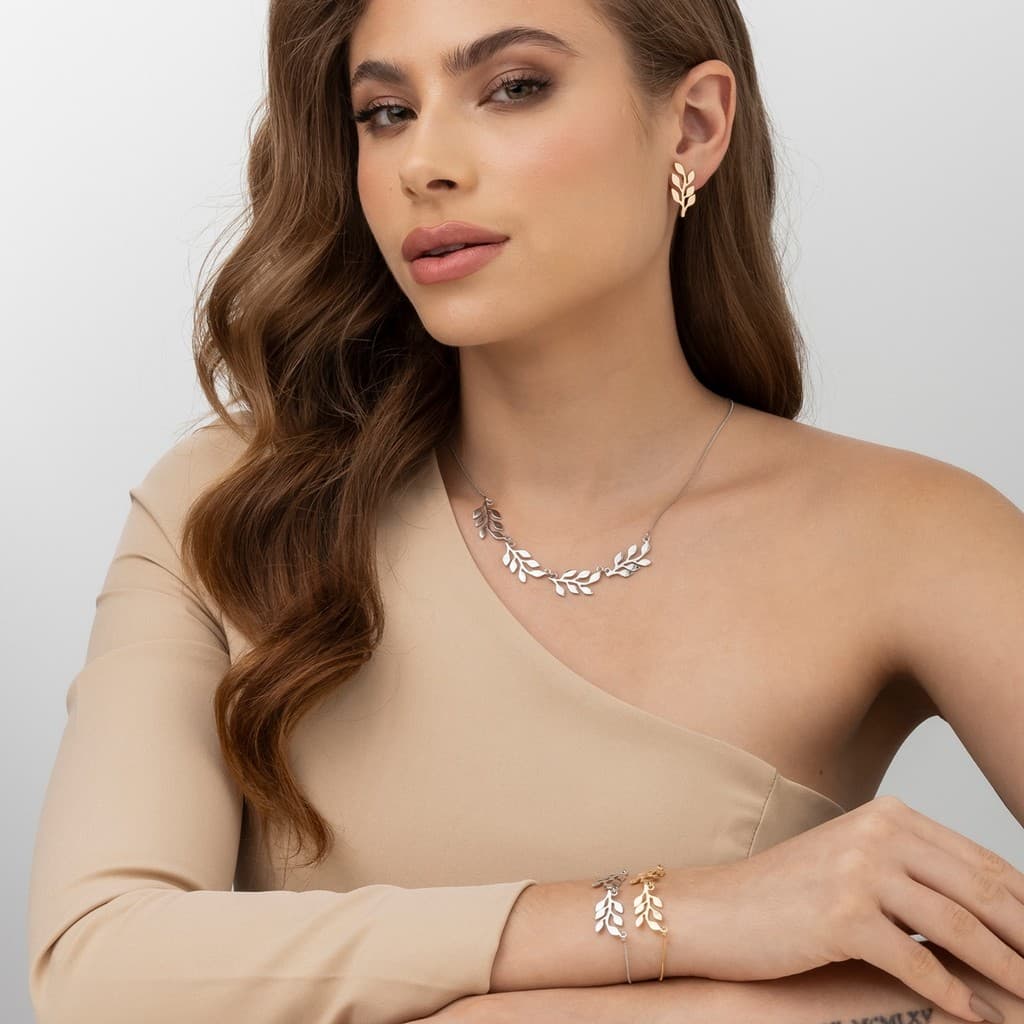 COLAR BANHADO A OURO 18K CORRENTE VENEZIANA FOLHAS OLIVEIRA
