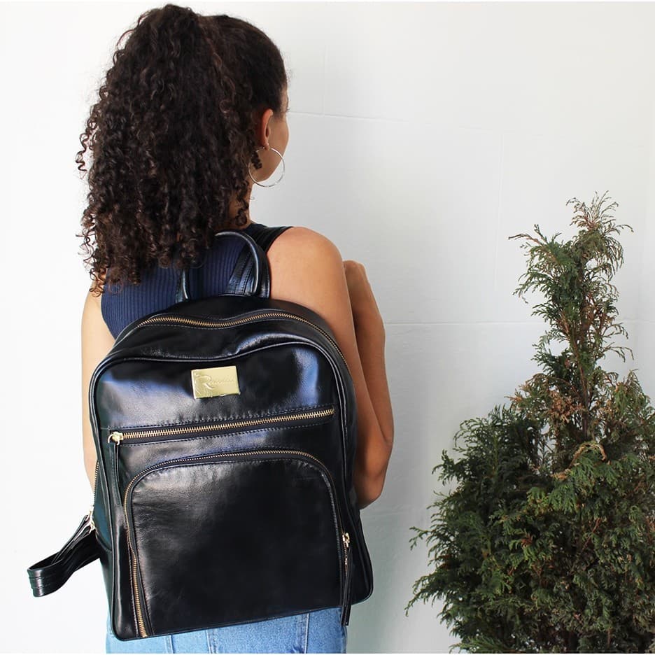Mochila de Couro Feminina Júnia