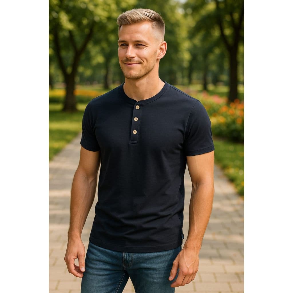 T-Shirt Henley Masculina - Preto