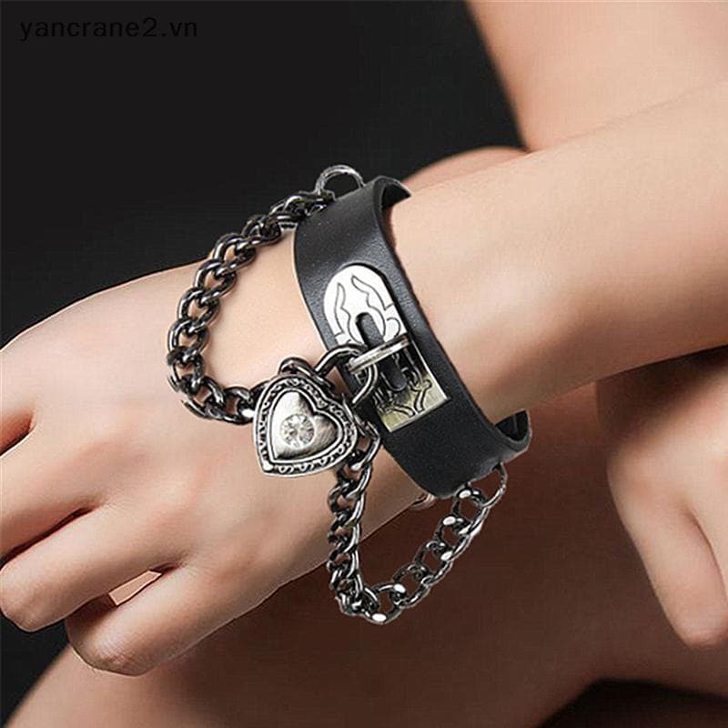 [yancrane] Pulseira Estilo Punk Da Moda Dos Anos 90 , Personalidade , Couro PU , Três Fileiras , Pontas , Pulseiras Quad