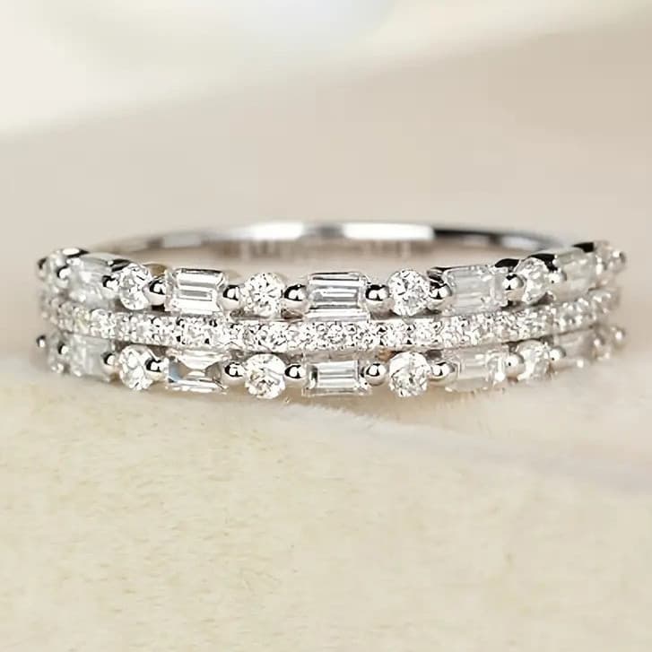 Anel Simples de Zircônia Multicamadas em Prata Esterlina S925, Joia de Casamento Feminina da Moda, Atacado ST4A