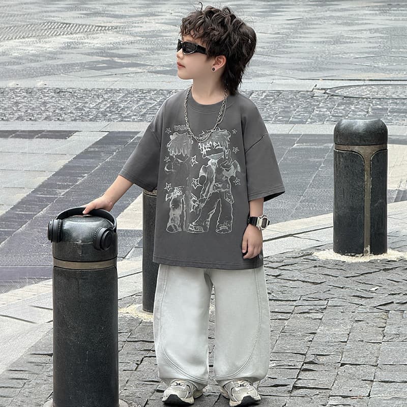 Trabalho médio roupas infantis meninos verão terno Casual impresso camiseta calças jeans finas terno de duas peças na mo