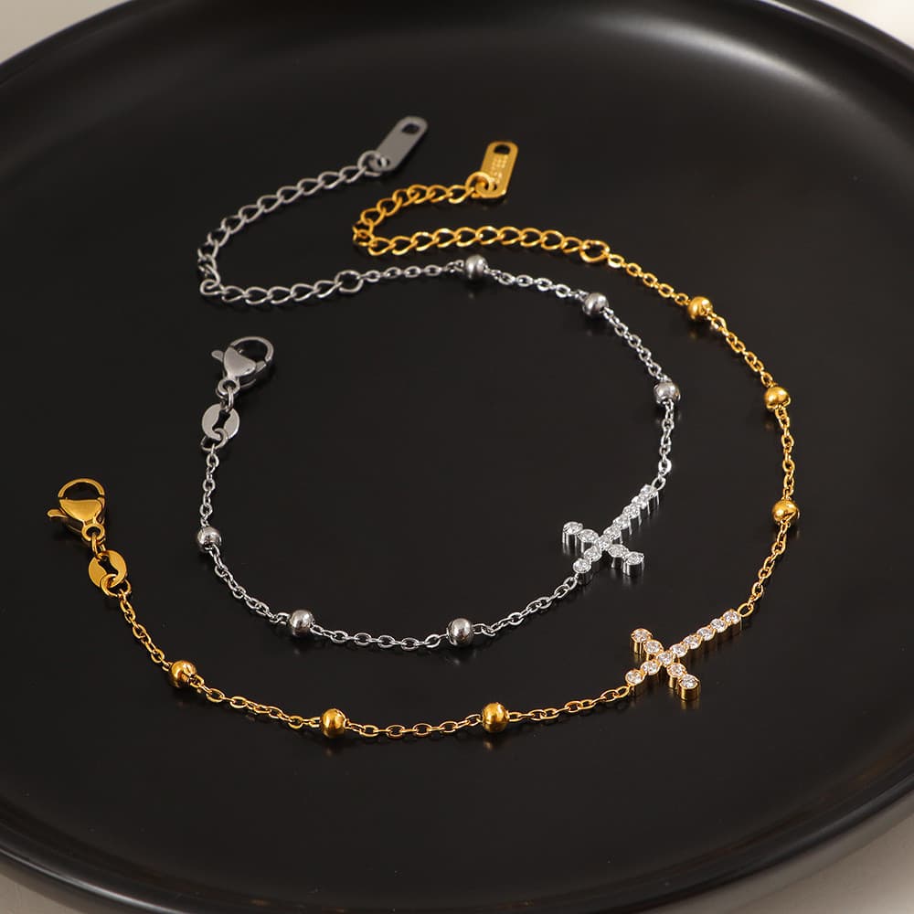 Novo produto cruz diamante-cravejado pulseira de aço titânio High-End Retro requintado pulseira não desbota presente de