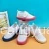 Sapatos infantis de lona branca, sapatos elásticos para uso interno, sapatos de tecido slip-on para crianças em idade pr